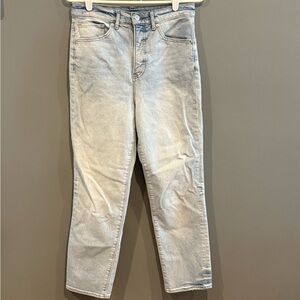 *GENTLY WORN* Women's Express Size 6/R Slim Super High Rise Light Wash Jeans